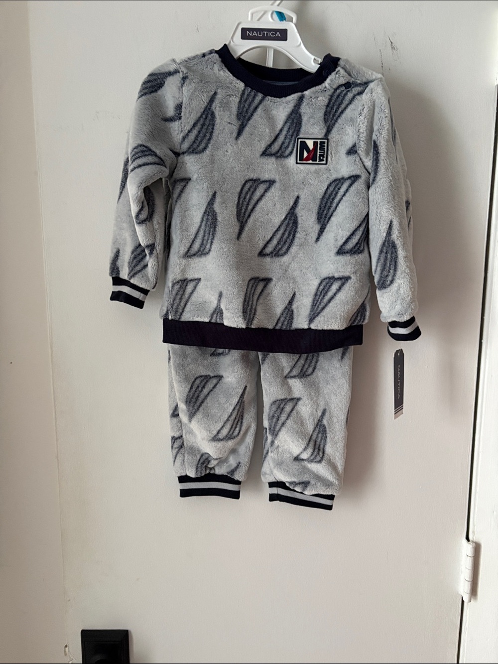 Nautica Gray and Navy Sail Fleece Set
